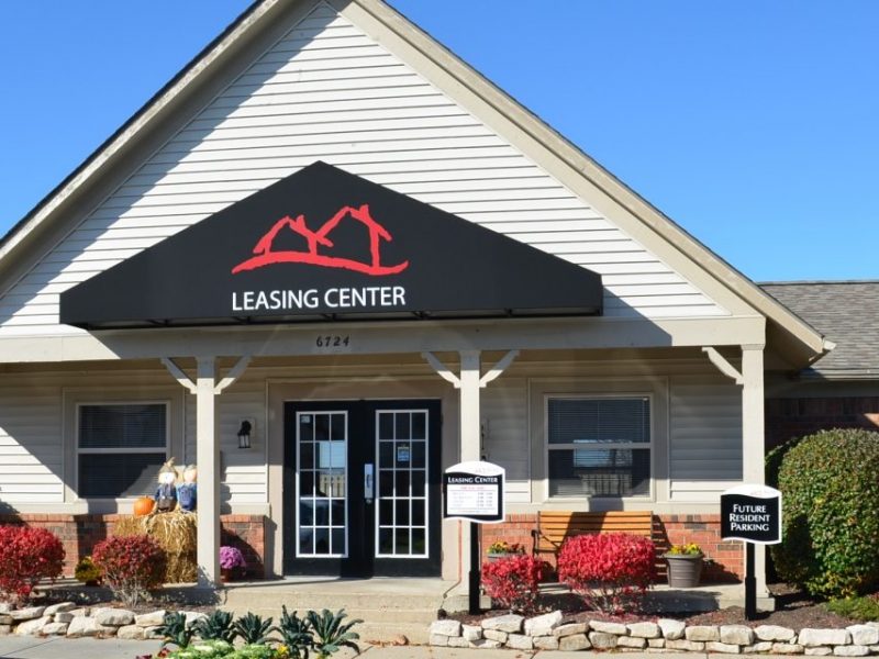 This image showcase the TGM Avalon Lake Leasing Center in Indianapolis, IN
